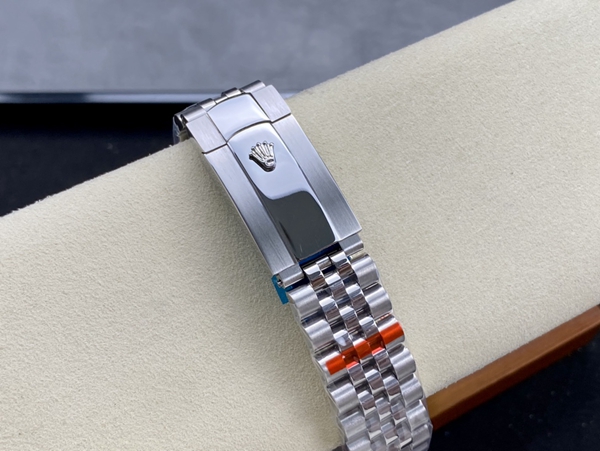 激安ロレックス着用イメージ